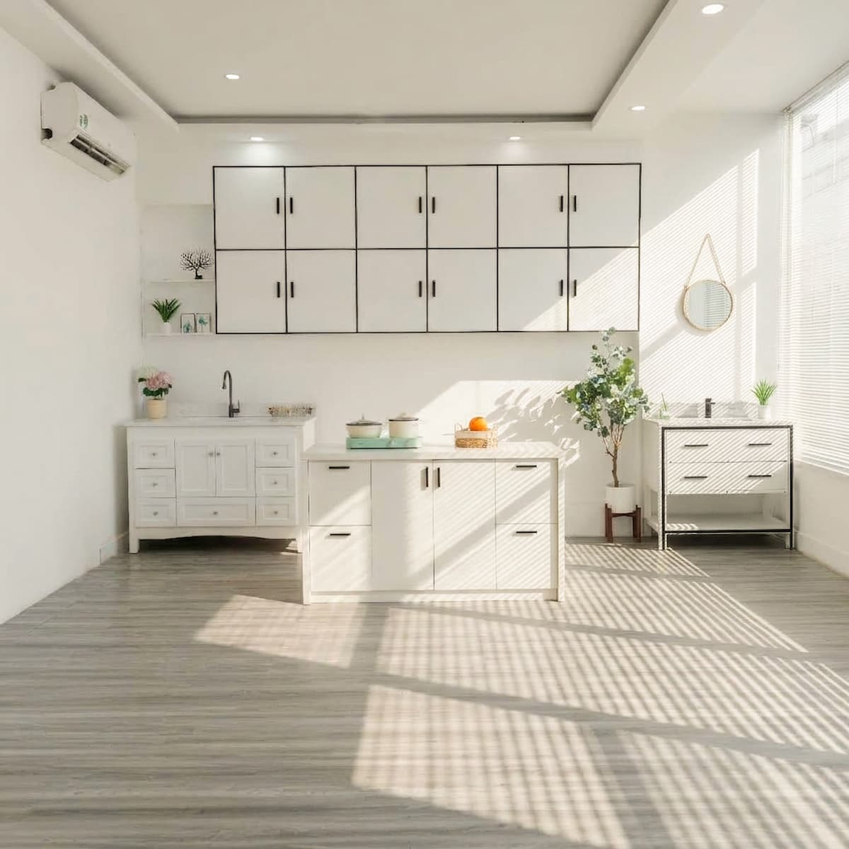 Room A - Bếp đảo hiện đại phong cách homestyle